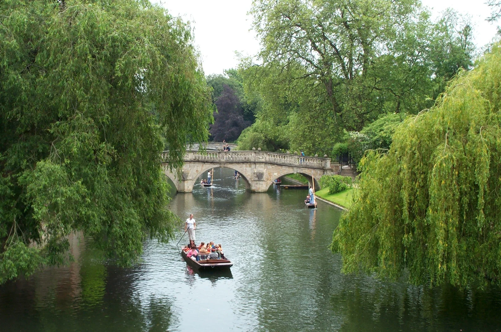 克雷爾橋(Clare Bridge)