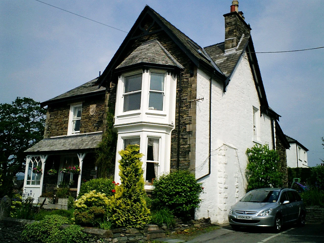 另一張 B&B 建築外觀照片。
