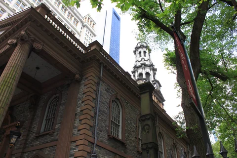 紐約世貿中心附近的聖保羅教堂外觀。