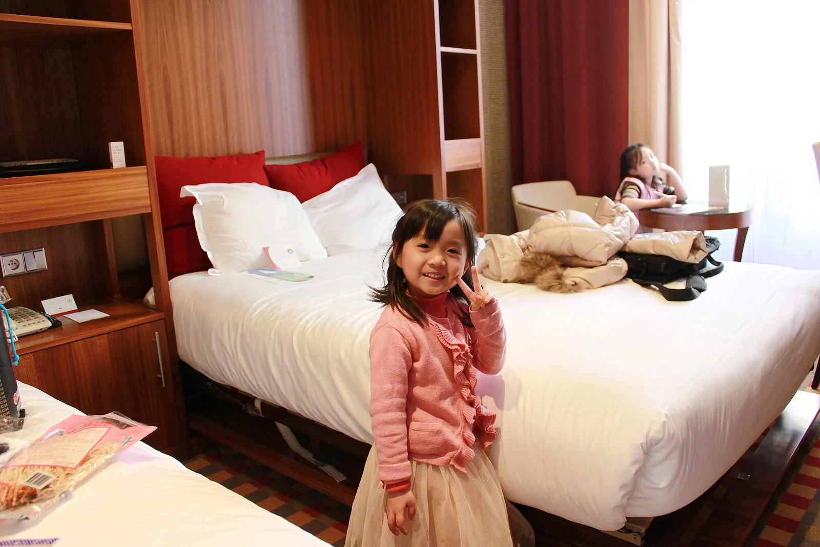 Crowne Plaza Hotel 的房間。